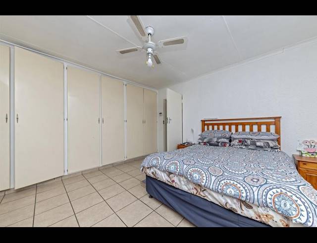 2 BEDROOM SIMPLEX FOR SALE IN EDLEEN